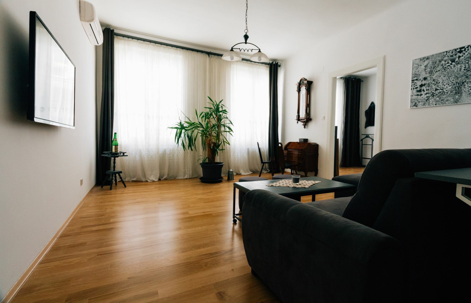 Mazuranic Square Apartment زغرب المظهر الخارجي الصورة