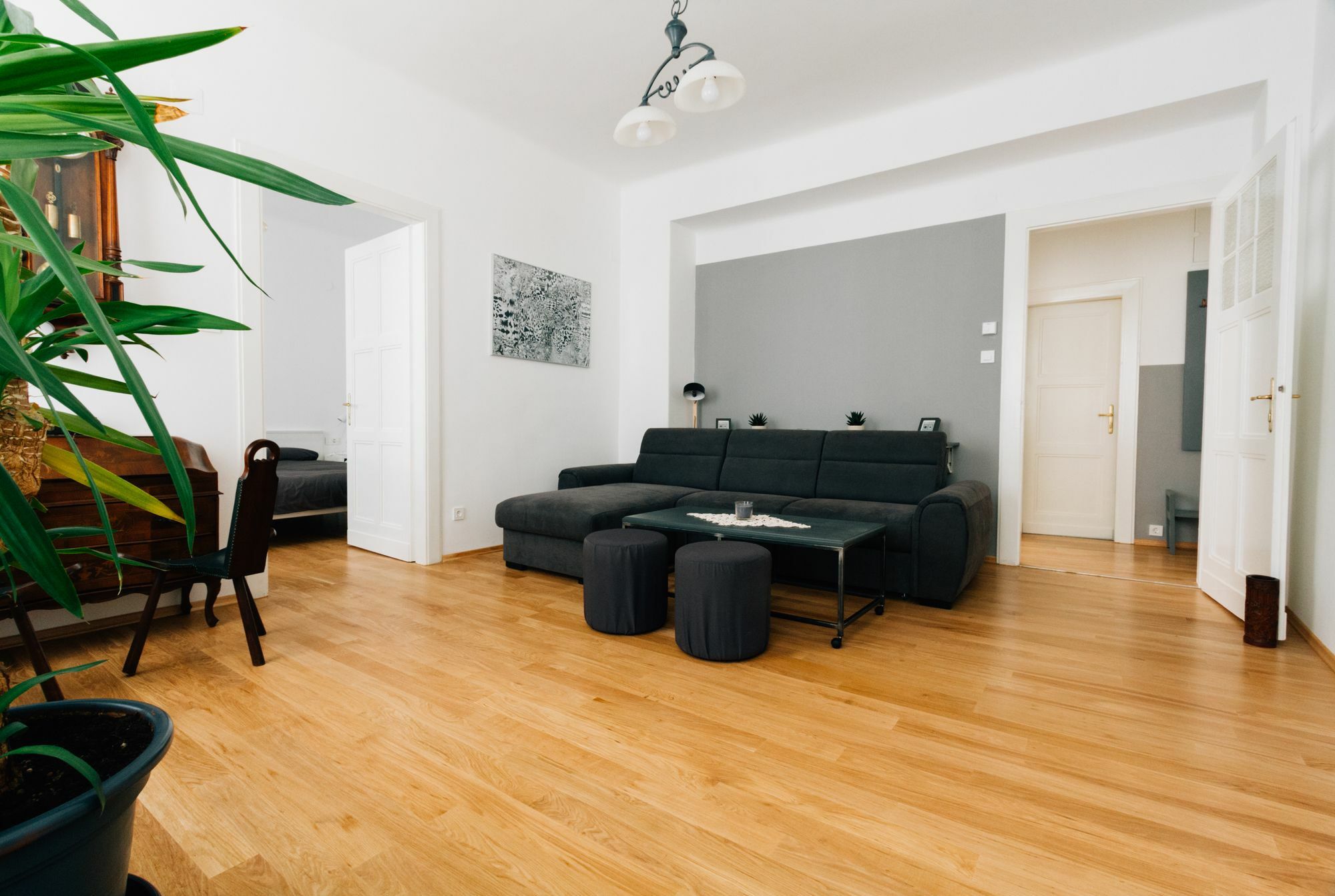Mazuranic Square Apartment زغرب المظهر الخارجي الصورة